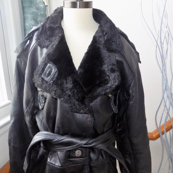 Genuine Leather Black Fur Vintage Coat Women's Size M - Picture 1 of 7